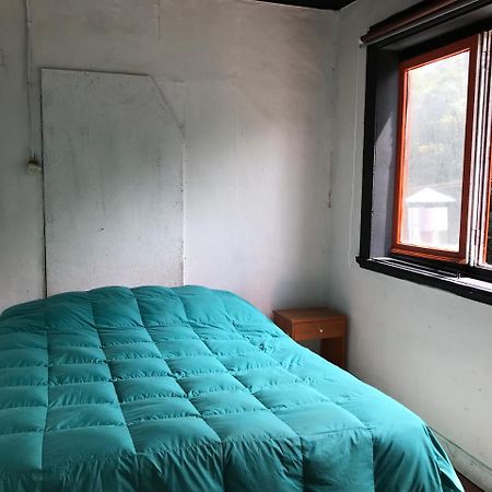 Rustik Hostel Puerto Montt Eksteriør billede