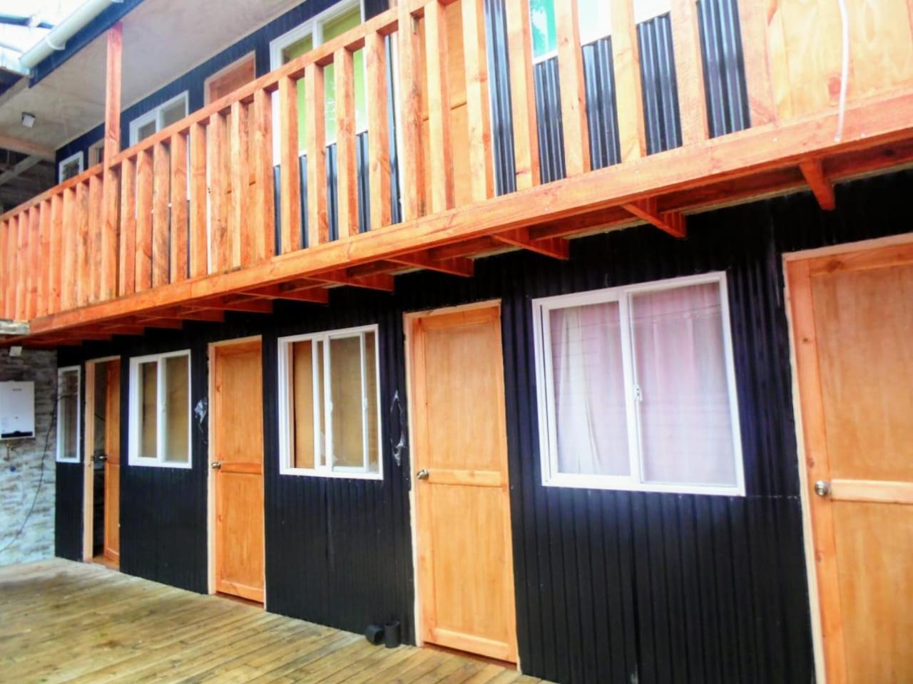 Rustik Hostel Puerto Montt Eksteriør billede