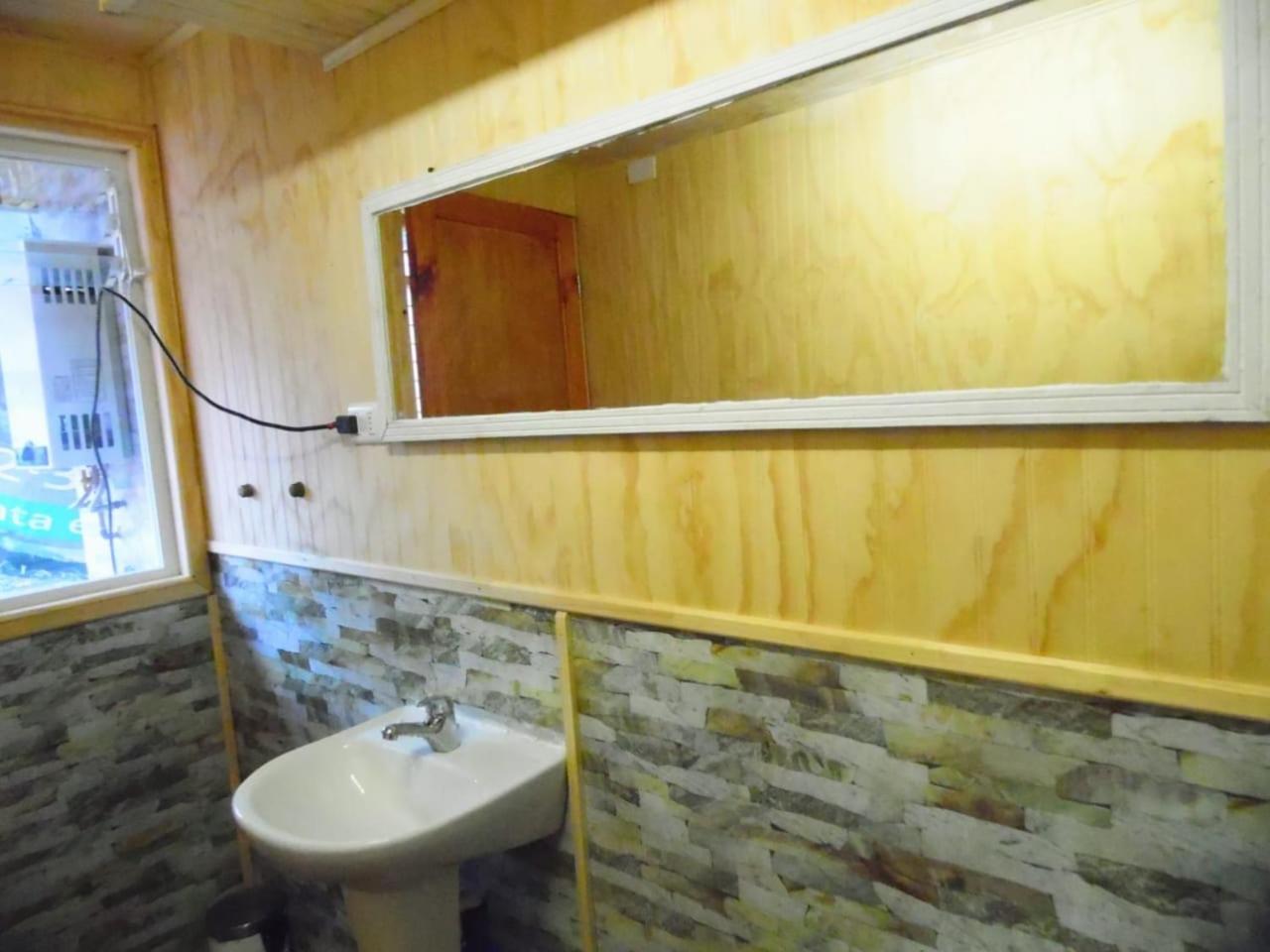 Rustik Hostel Puerto Montt Eksteriør billede