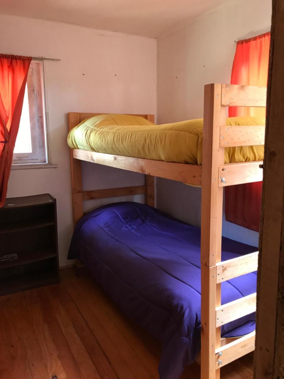 Rustik Hostel Puerto Montt Eksteriør billede